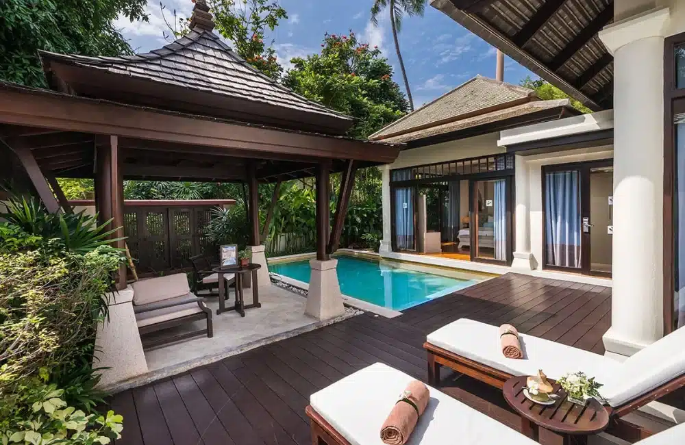 Family pool villa resort